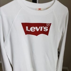 Levis sweatshirt + blue top